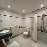 Hotel Contact De