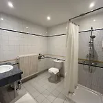 Contact De Hotel