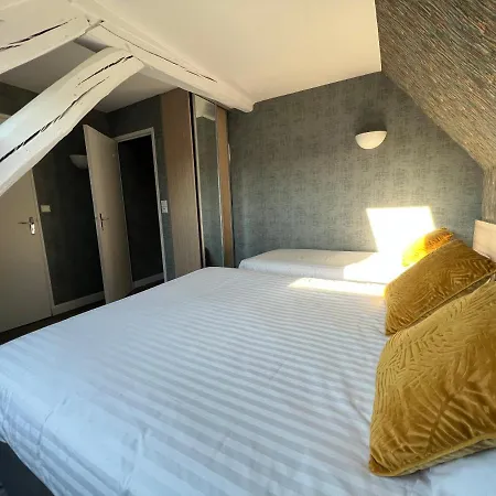 Contact De Otel